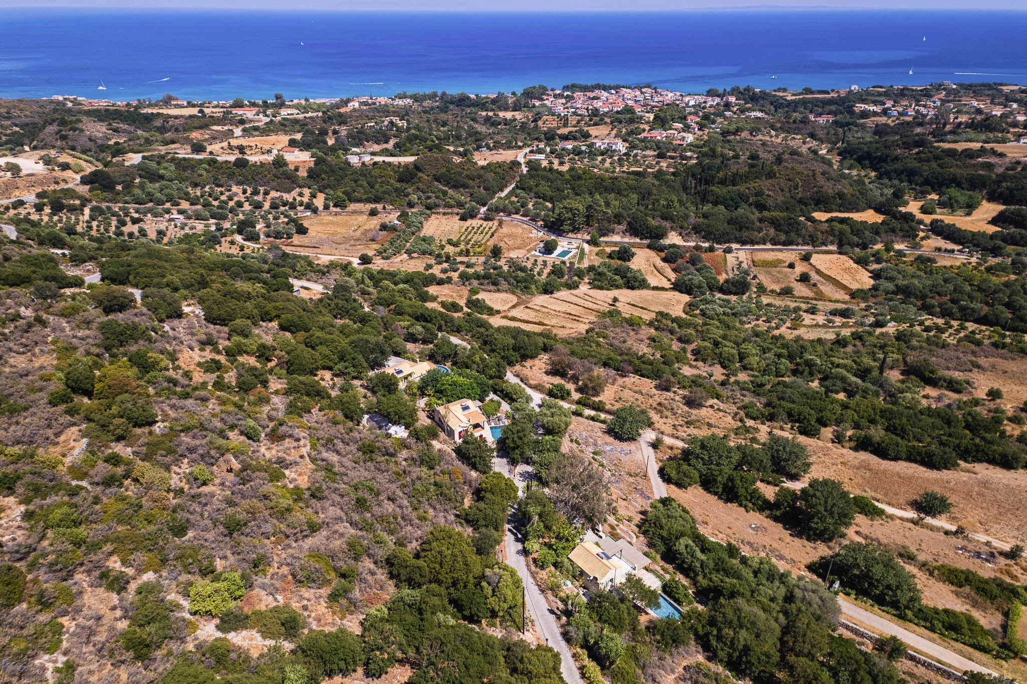 Alfresco dining, BBQ facilities, and full privacy